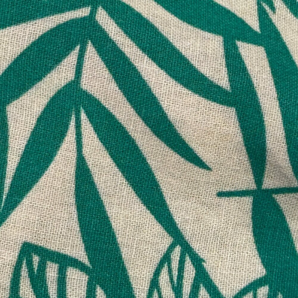 CALI 1850 Los Angeles 50700-LNN282 Green & White Tropical Print Shorts Size XS - Picture 4 of 7